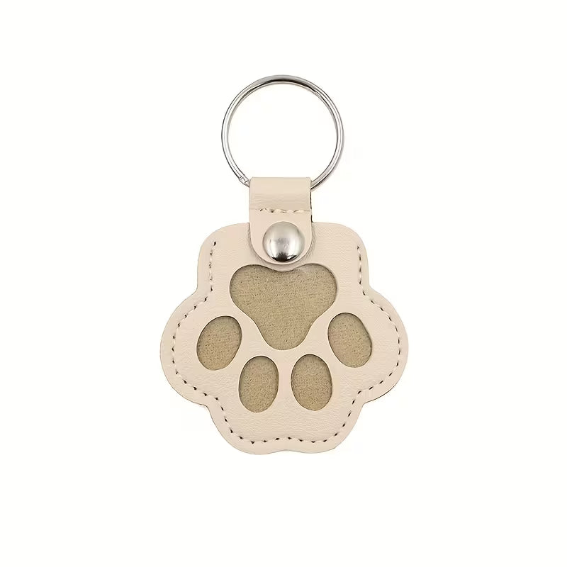 Wiggly™ Paw Keychain