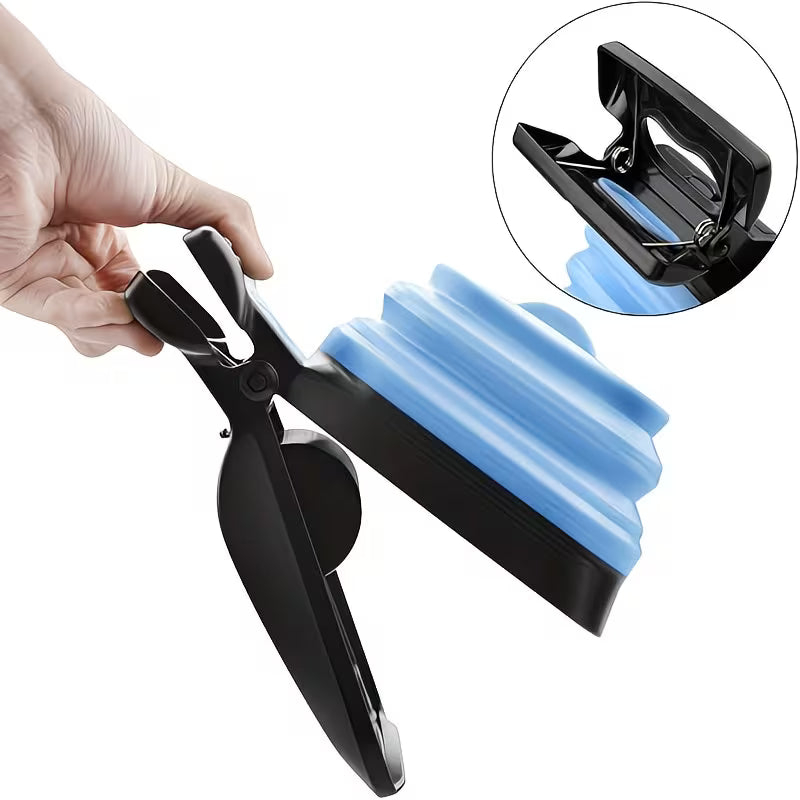 Wiggly™ Pooper Scooper