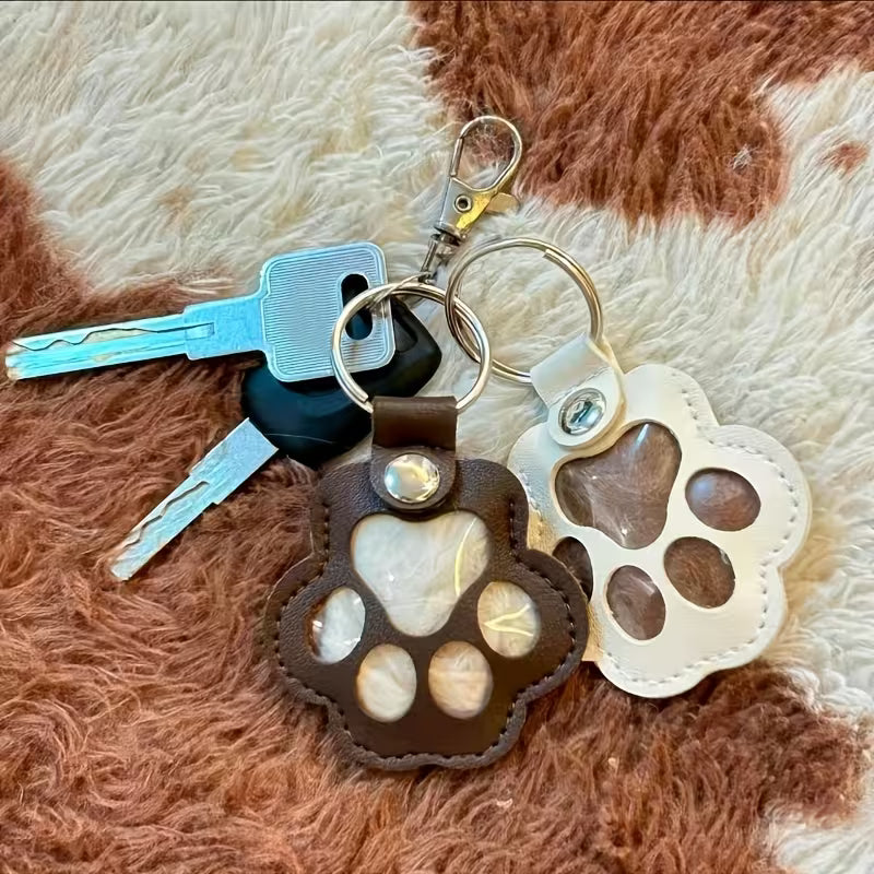 Wiggly™ Paw Keychain