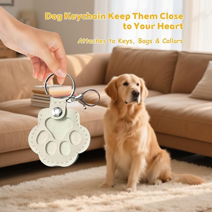 Wiggly™ Paw Keychain