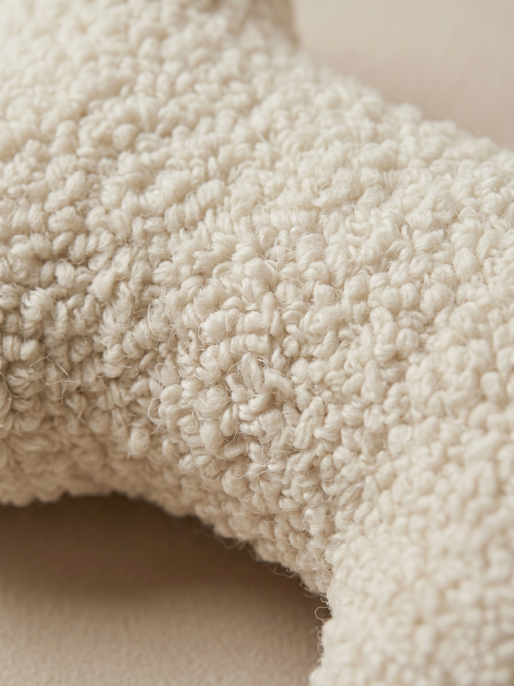The Wiggly Bouclé Bone