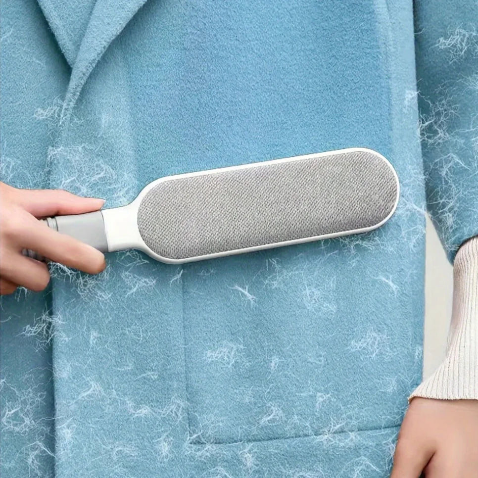 Wiggly™ Electrostatic Lint Brush