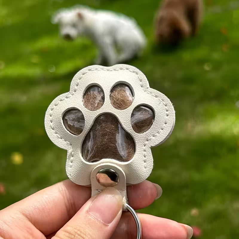 Wiggly™ Paw Keychain