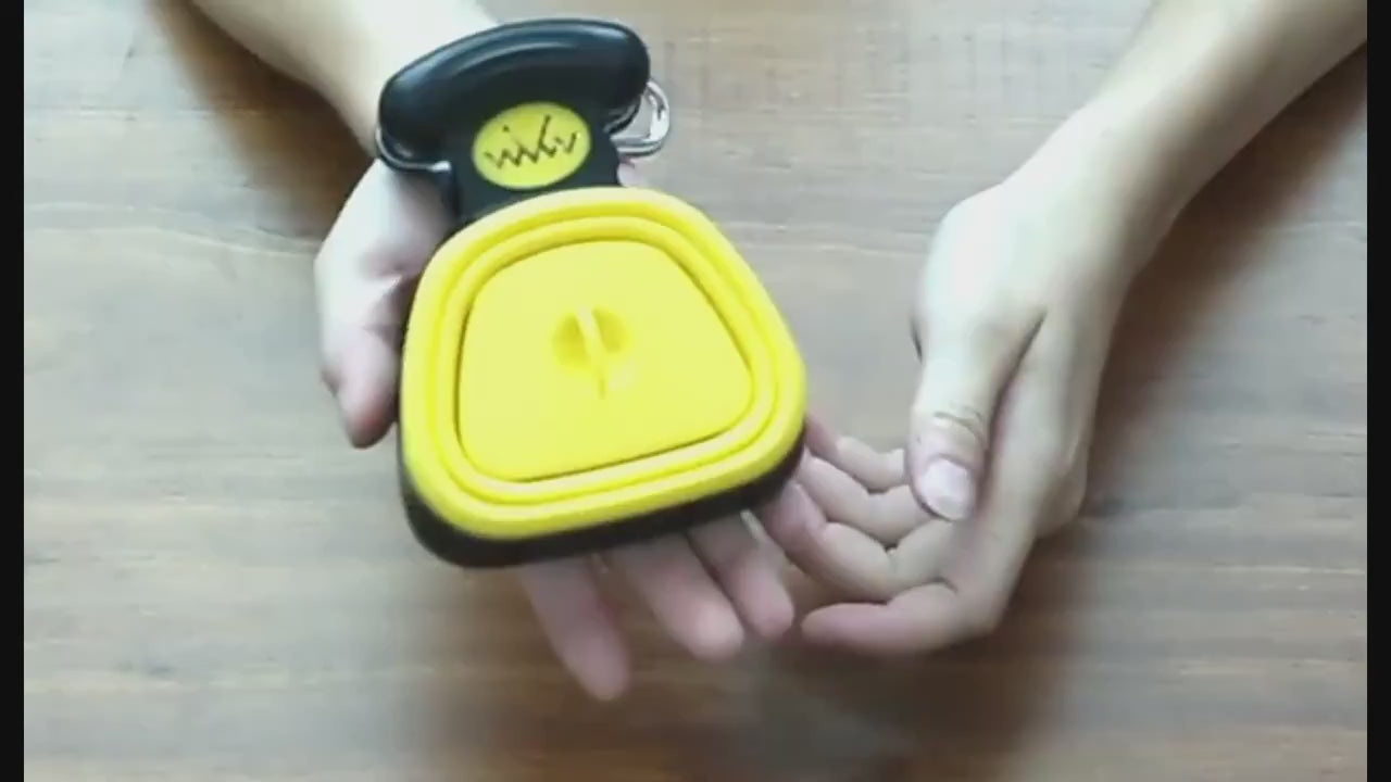 Wiggly™ Pooper Scooper