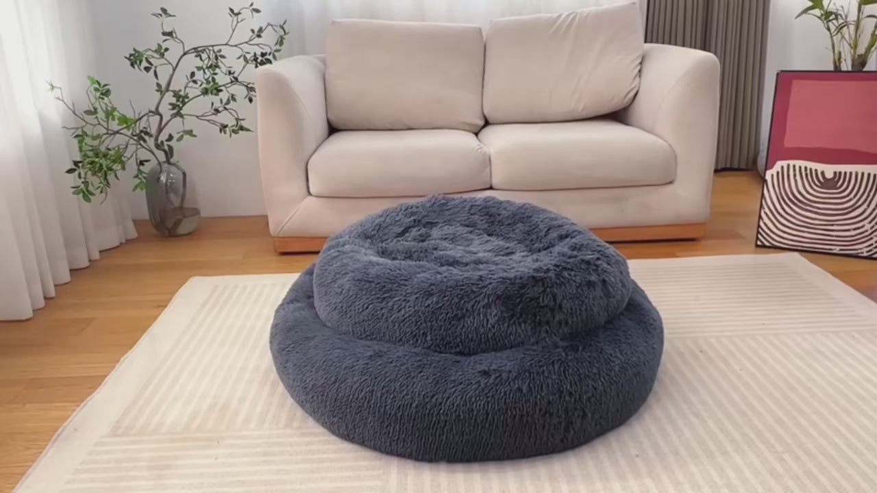 Wiggly™ Cozy Pet Bed